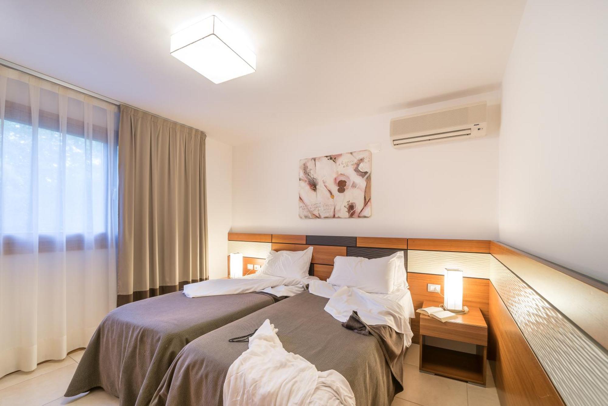 Green Village Eco Resort ลินญาโน ซับเบียโดโร ภายนอก รูปภาพ