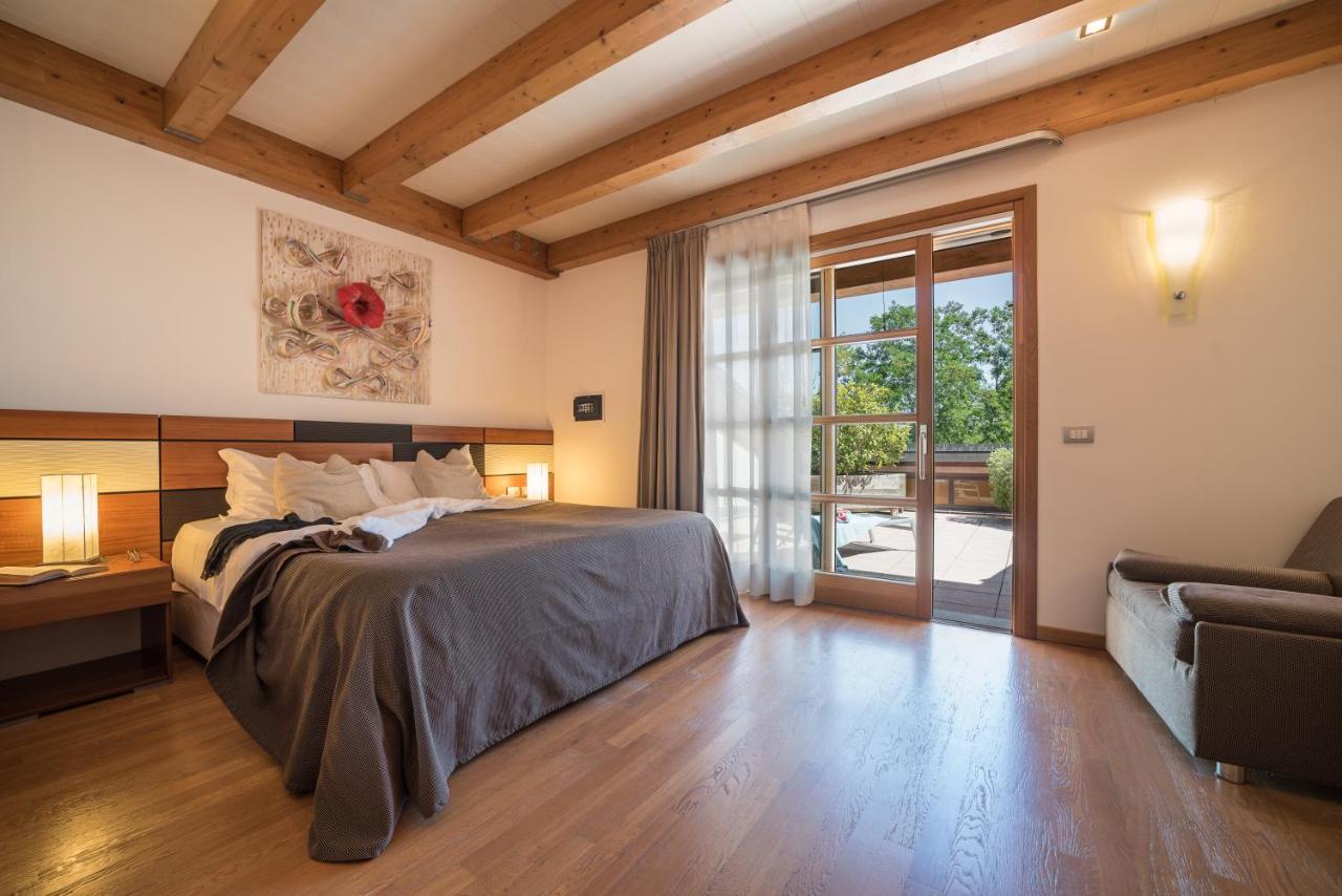 Green Village Eco Resort ลินญาโน ซับเบียโดโร ภายนอก รูปภาพ