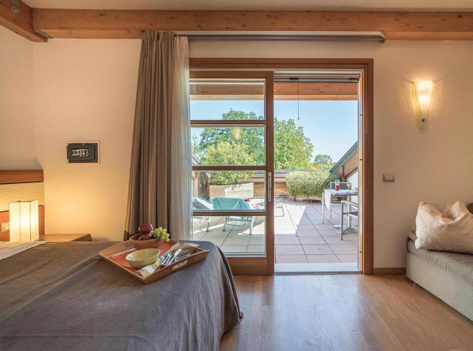 Green Village Eco Resort ลินญาโน ซับเบียโดโร ภายนอก รูปภาพ